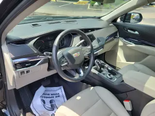 2023 CADILLAC XT4