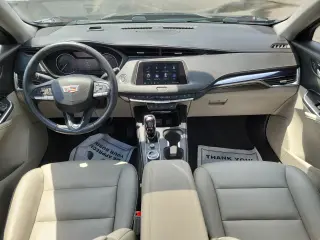 2023 CADILLAC XT4