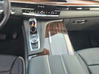 2024 CADILLAC Escalade