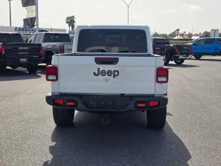 2022 Jeep Gladiator