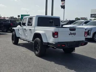 2022 Jeep Gladiator