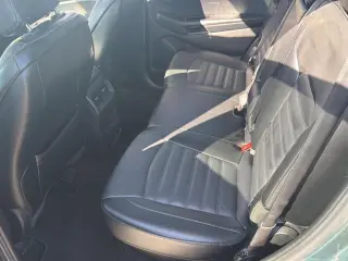 2016 Ford Edge