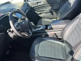 2016 Ford Edge