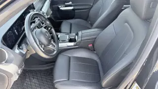 2023 Mercedes-Benz GLB 250