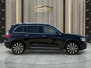 2023 Mercedes-Benz GLB 250