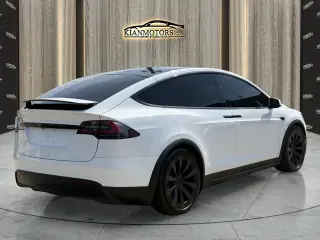 2022 Tesla Model X