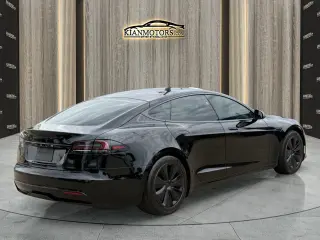 2023 Tesla Model S