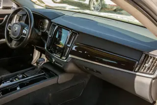 2018 Volvo S90