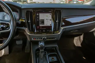 2018 Volvo S90