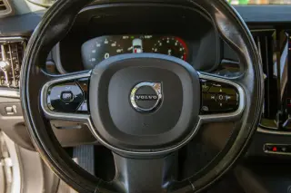 2018 Volvo S90