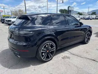 2019 Porsche Cayenne Turbo