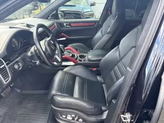 2019 Porsche Cayenne Turbo