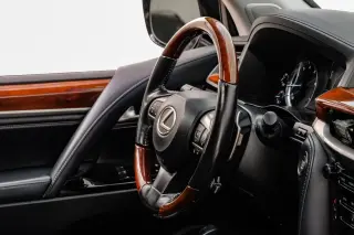 2019 Lexus LX 570