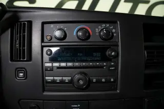 2016 Chevrolet Express Passenger LT