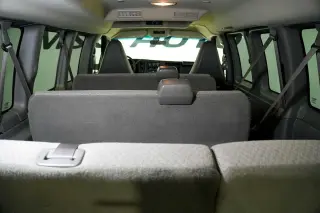 2016 Chevrolet Express Passenger LT