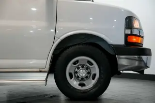 2016 Chevrolet Express Passenger LT