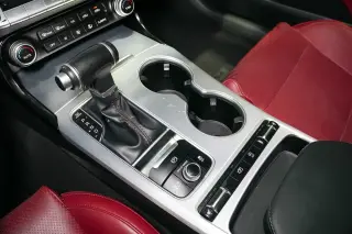 2022 Kia Stinger GT1
