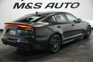 2022 Kia Stinger GT1