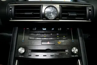 2017 Lexus IS Turbo