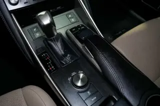 2017 Lexus IS Turbo