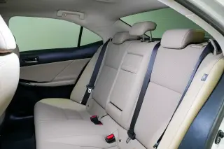 2017 Lexus IS Turbo