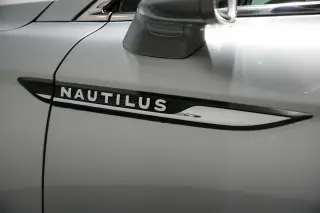 2020 Lincoln Nautilus