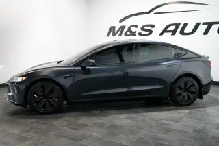 2025 Tesla Model 3 Long Range