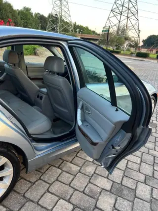 2011 BMW 3 Series