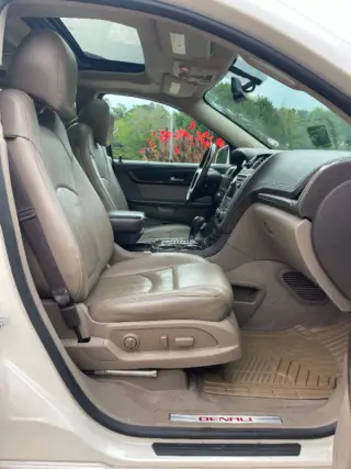 2013 GMC Acadia Denali