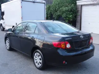 2009 Toyota Corolla LE
