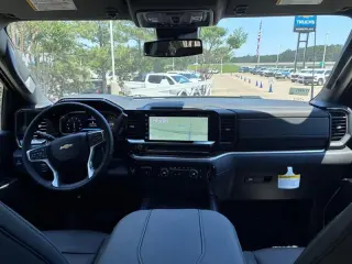 2025 Chevrolet Silverado 3500HD