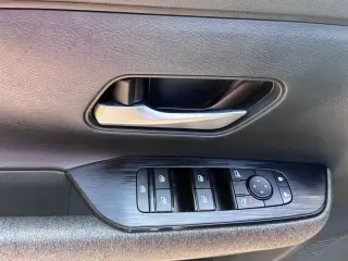 2025 Nissan Kicks