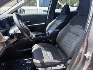 2025 Nissan Kicks