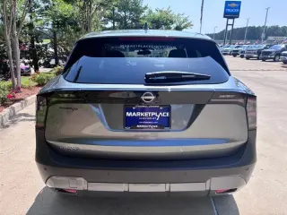 2025 Nissan Kicks