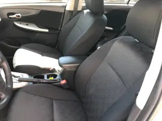 2010 Toyota Corolla S 4-Speed AT