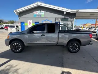 2009 Nissan Titan