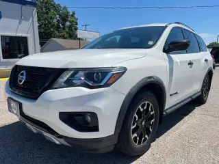 2020 Nissan Pathfinder