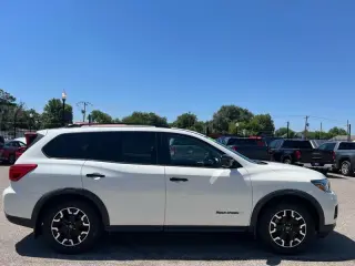 2020 Nissan Pathfinder