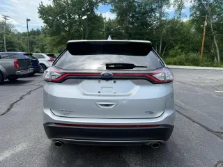 2018 Ford Edge