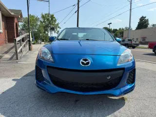 2012 Mazda MAZDA3 i Touring 4-door