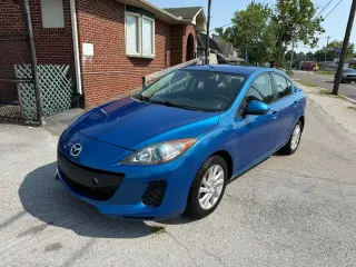 2012 Mazda MAZDA3 i Touring 4-door