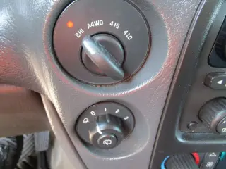 2002 CHEVROLET TRAILBLAZER
