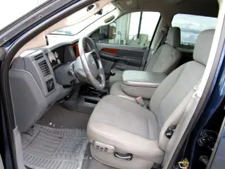 2006 DODGE RAM 2500 MEGA CAB