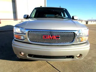 2005 GMC YUKON XL 1500
