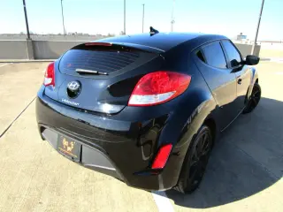 2017 HYUNDAI VELOSTER