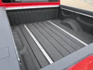 2011 NISSAN TITAN CREW CAB