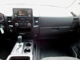 2013 NISSAN TITAN CREW CAB
