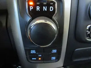 2014 RAM 1500 CREW CAB
