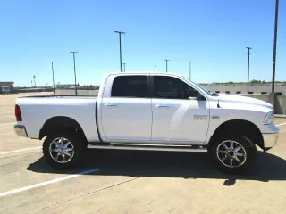 2014 RAM 1500 CREW CAB