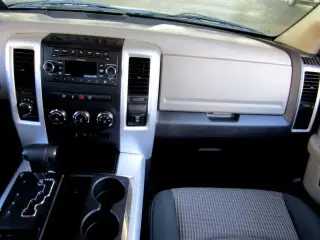 2011 RAM 1500 QUAD CAB